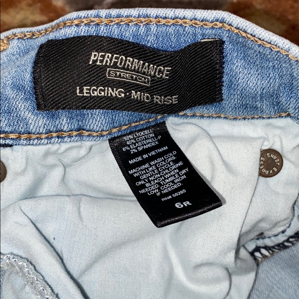 Express - Picture 5 of 5